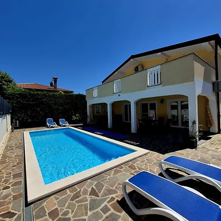 Dino Mit Privatem Pool In Istrien * Buje